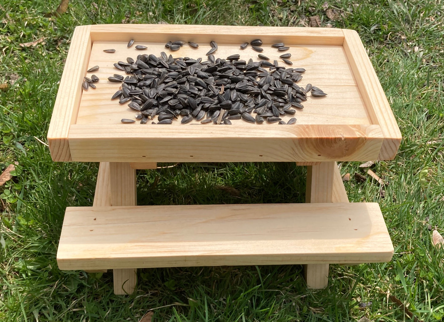 Bird Feeder Picnic Table